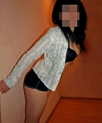 Живу в Москве и предлагаю интимные встречи, которые оставят в тебе яркие впечатления. Мои услуги включают классический и оральный секс, эротический массаж и ролевые игры. Готова воплотить все твои сексуальные желания и фантазии. Доступны разные временные форматы встреч. Для твоего удобства, я предоставляю свои фото и отзывы от предыдущих клиентов. Если ты ищешь нежность, страсть и удовольствие, то я та, кто сделает твои самые сокровенные мечты реальностью. 💋 Елена